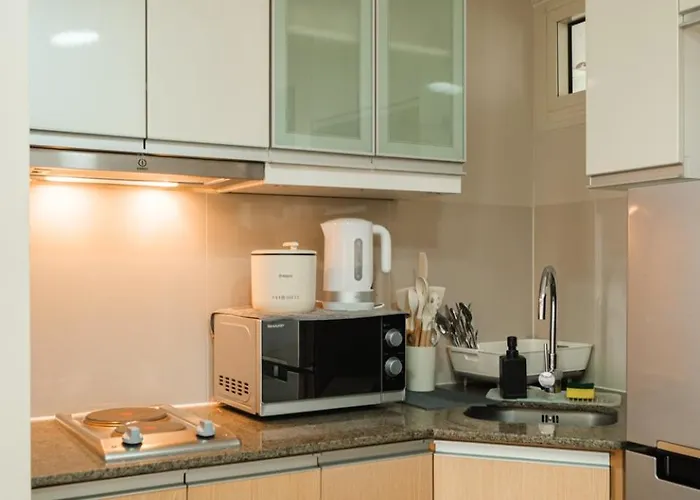 Ocuna - Naia Airport Apartment Manila